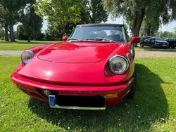 Rot Gebraucht 1992 Alfa Romeo Spider Cabrio | 13.900 €