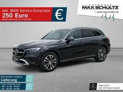 Metalliclack obsidianschwarz (metallic) Gebraucht 2024 Mercedes GLC200 Avantgarde SUV | 53.980 € (Fairer Preis)