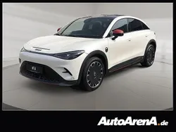 Weiss digital white metallic Gebraucht 2025 Smart #3 Anniversary Edition SUV | 41.850 € (Etwas zu teuer)