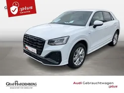 Gletscherweiß metallic Gebraucht 2024 Audi Q2 S-Line SUV | 29.510 € (Fairer Preis)
