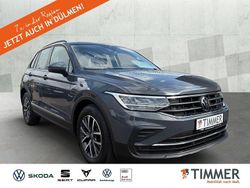 Grau Gebraucht 2022 VW Tiguan Life SUV | 24.869 € (Fairer Preis)
