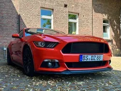 Orange Gebraucht 2015 Ford Mustang Coupé | 24.900 €