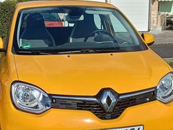 Gelb Gebraucht 2019 Renault Twingo Intens Kleinwagen | 9.900 € (Fairer Preis)