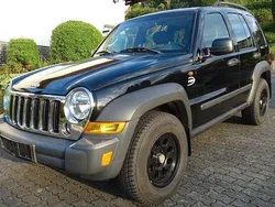Schwarz Gebraucht 2005 Jeep Cherokee Limited SUV | 7.100 € (Teuer)
