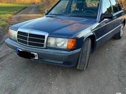 Blau Gebraucht 1992 Mercedes 190 Limousine | 6.999 €