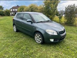 Grau Gebraucht 2007 Skoda Fabia Ambiente Kleinwagen | 2.599 € (Fairer Preis)