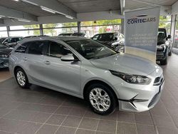Silber Neu 2024 Kia Ceed Sportswagon Vision Kombi | 26.999 € (Fairer Preis)