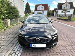 Schwarz Gebraucht 2016 Opel Astra Edition Kombi | 9.000 € (Fairer Preis)