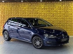 Blau Gebraucht 2013 VW Golf VII Trendline Limousine | 8.490 € (Fairer Preis)