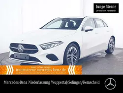 Weiß Gebraucht 2024 Mercedes A180 Advanced Kleinwagen | 28.290 € (Fairer Preis)