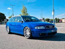 Blau Gebraucht 2001 Audi RS4 Performance Kombi | 49.999 € (Fairer Preis)