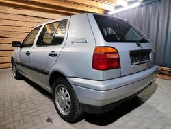 Silber Gebraucht 1996 VW Golf III Kleinwagen | 1.699 € (Guter Preis)