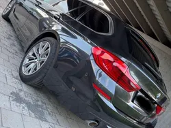 Grau Gebraucht 2017 BMW 530 Kombi | 22.400 € (Guter Preis)