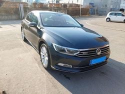 Grau Gebraucht 2017 VW Passat Highline Limousine | 24.500 € (Fairer Preis)