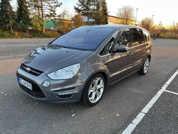 Braun Gebraucht 2014 Ford S-MAX Titanium Van / Kleinbus | 14.900 € (Teuer)
