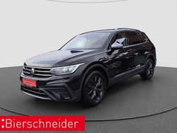 Schwarz Gebraucht 2024 VW Tiguan Allspace Move SUV | 34.990 € (Fairer Preis)