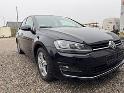 Schwarz Gebraucht 2016 VW Golf VII Highline Limousine | 11.100 € (Guter Preis)