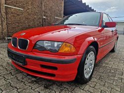 Rot Gebraucht 1999 BMW 316 Limousine | 4.500 € (Fairer Preis)