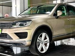 Gold Gebraucht 2015 VW Touareg R-line SUV | 22.990 € (Fairer Preis)