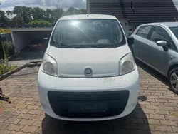 Weiß Gebraucht 2010 Fiat Qubo Dynamic Van / Kleinbus | 1.200 € (Fairer Preis)