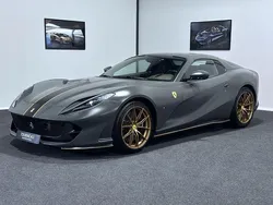 Grau Gebraucht 2023 Ferrari 812 Cabrio | 497.900 € (Teuer)