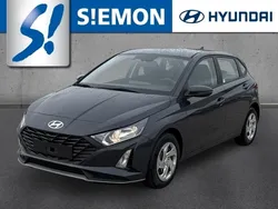 Grau Neu 2024 Hyundai i20 Select Limousine | 18.230 € (Fairer Preis)