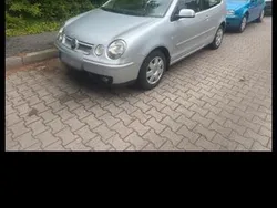 Silber Gebraucht 2003 VW Polo Kleinwagen | 1.500 € (Guter Preis)