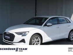 Arkonaweiß Gebraucht 2024 Audi A3 Sportback Advanced Limousine | 29.890 € (Superpreis)