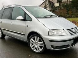 Silber Gebraucht 2006 VW Sharan Freestyle Van / Kleinbus | 2.244 € (Fairer Preis)