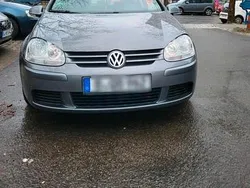 Grau Gebraucht 2006 VW Golf V Limousine | 1.450 € (Guter Preis)