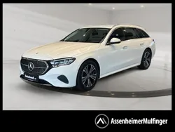 Weiß Gebraucht 2024 Mercedes E220 Avantgarde Limousine | 45.214 € (Superpreis)