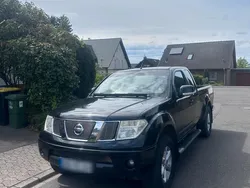 Schwarz Gebraucht 2008 Nissan Navara Abholung | 6.500 €