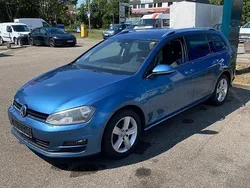 Blau Gebraucht 2013 VW Golf VII Comfortline Kombi | 5.999 € (Fairer Preis)