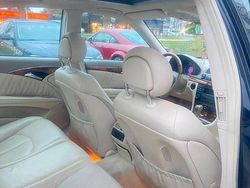 Blau Gebraucht 2004 Mercedes E500 Limousine | 6.500 € (Guter Preis)