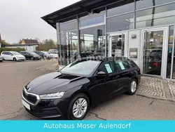 Schwarzmagic perleffekt Gebraucht 2024 Skoda Octavia Essence Kombi | 27.980 € (Superpreis)