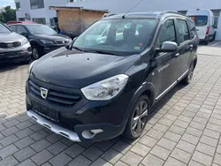 Schwarz Gebraucht 2016 Dacia Lodgy Stepway Van / Kleinbus | 5.990 € (Superpreis)