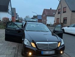 Schwarz Gebraucht 2010 Mercedes E220 Kombi | 7.000 € (Guter Preis)