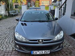 Grau Gebraucht 2006 Peugeot 206 CC Cabrio | 1.950 € (Fairer Preis)