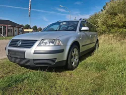 Silber Gebraucht 2003 VW Passat Kombi | 3.350 € (Teuer)