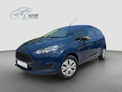Blau Gebraucht 2015 Ford Fiesta Ambiente Kleinwagen | 5.290 € (Fairer Preis)