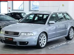 Grau Gebraucht 2001 Audi RS4 Kombi | 105.000 €