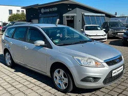 Silber Gebraucht 2010 Ford Focus Style Kombi | 4.200 € (Etwas zu teuer)