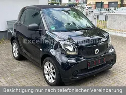 Schwarz Gebraucht 2019 Smart ForTwo Coupé Kleinwagen | 9.999 € (Guter Preis)