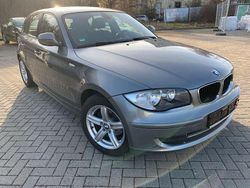 Silber Gebraucht 2010 BMW 116 Advantage Kleinwagen | 7.500 € (Teuer)