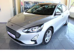 Polarsilber metallic Gebraucht 2021 Ford Focus Cool & Connect Limousine | 14.988 € (Superpreis)