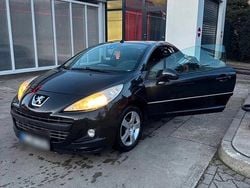 Schwarz Gebraucht 2009 Peugeot 207 CC Platinum Cabrio | 3.300 € (Guter Preis)