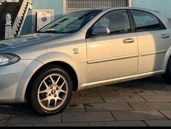 Silber Gebraucht 2008 Chevrolet Lacetti Limousine | 2.100 € (Fairer Preis)