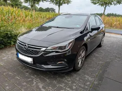 Schwarz Gebraucht 2016 Opel Astra Dynamic Kombi | 8.590 € (Guter Preis)