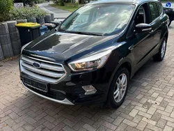 Schwarz Gebraucht 2017 Ford Kuga Trend SUV | 12.500 € (Guter Preis)