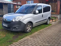 Silber Gebraucht 2013 Opel Combo Van / Kleinbus | 6.999 € (Etwas zu teuer)